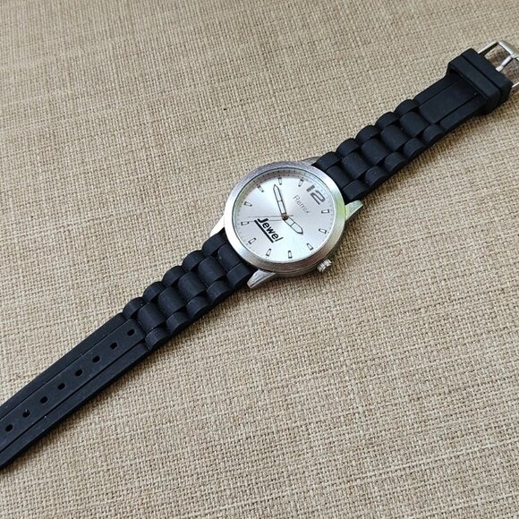 Remix Unisex Wristwatch Quartz Analog Silver Tone case Black Rubber Strap Watch - Picture 8 of 11